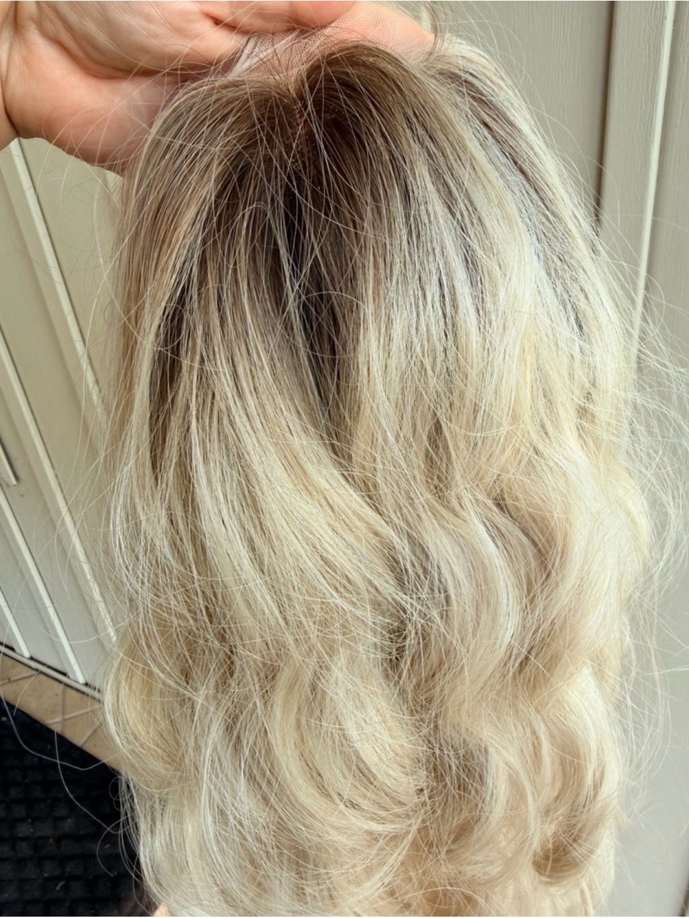 Arden - (Scandi Blonde) Standard NWT - Picture 7 of 9